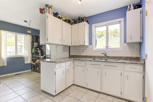 1360 Elm Street, Kelowna, BC 