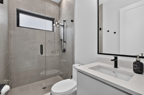 1531 Cabernet Way, West Kelowna, BC 