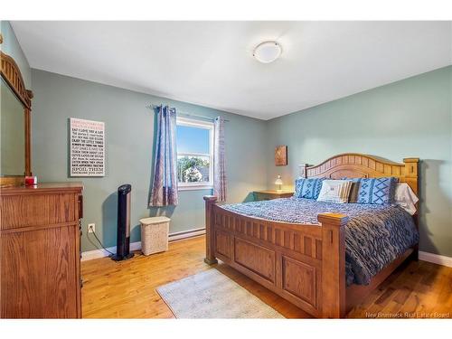 14 Hallihan Dr, Oromocto, NB 
