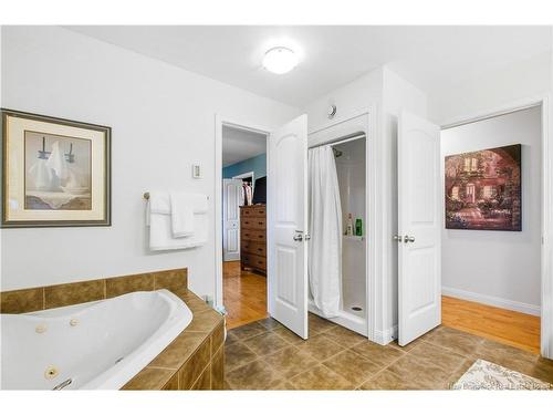 14 Hallihan Dr, Oromocto, NB 