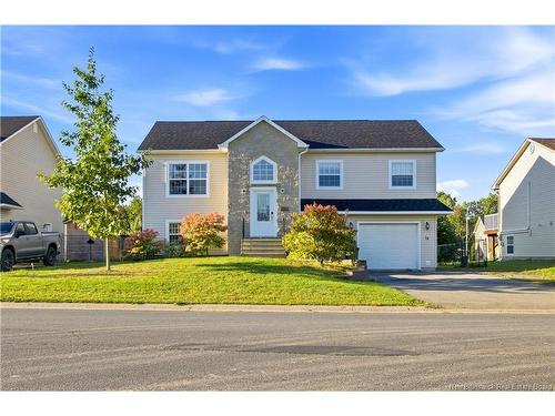 14 Hallihan Dr, Oromocto, NB 