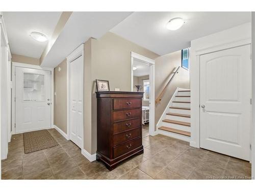 14 Hallihan Dr, Oromocto, NB 