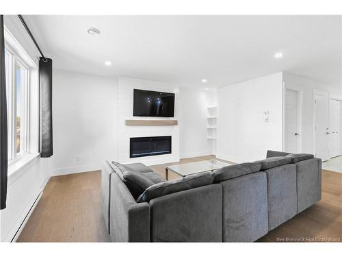 136 Runneymeade Rd, Riverview, NB 