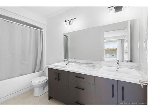 136 Runneymeade Rd, Riverview, NB 