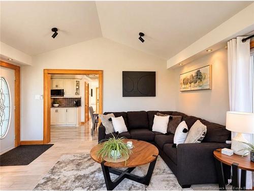 21 Frederic, Petit-Rocher-Sud, NB 
