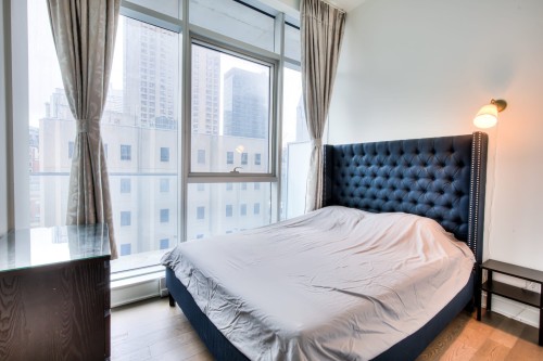 501-1155 Rue de la Montagne , Montréal (Ville-Marie), QC H3G 0C7 2