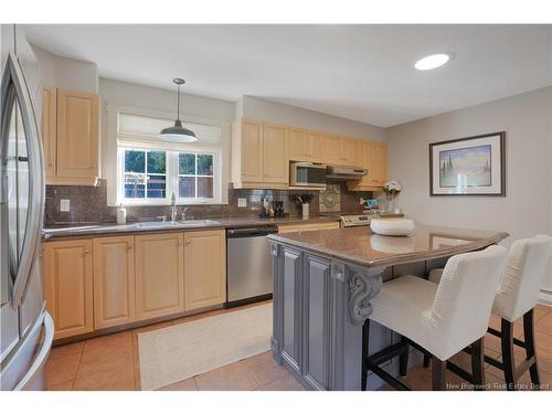 152 Wiggins Dr, Fredericton, NB 