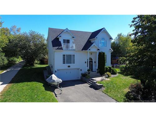 152 Wiggins Dr, Fredericton, NB 