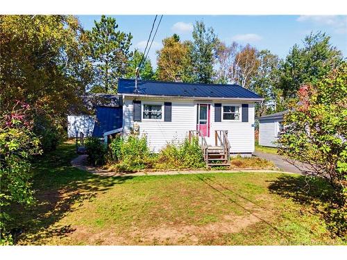 74 Chestnut Street, Minto, NB 