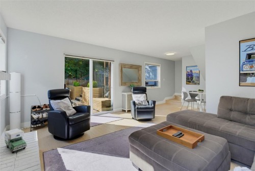 943 Linkleas Ave, Oak Bay, BC 