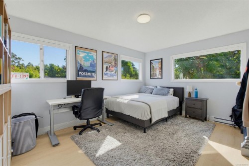 943 Linkleas Ave, Oak Bay, BC 
