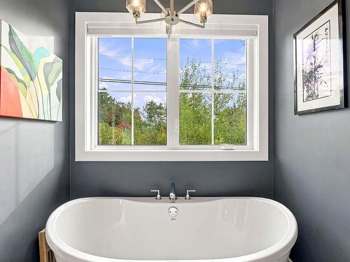 8 Steeple View Drive, Port Williams, NS 