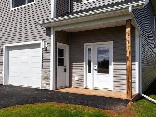 125 Samantha Lane, Cornwall, PE 