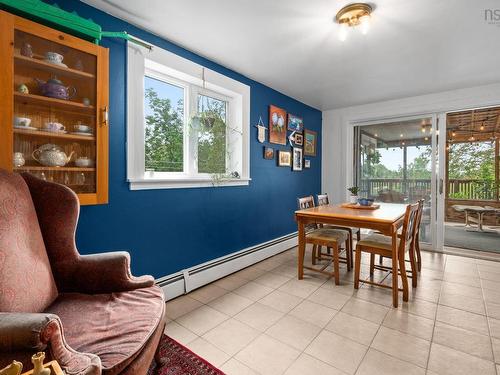162 Lakewood Dr, Brooklyn, NS 