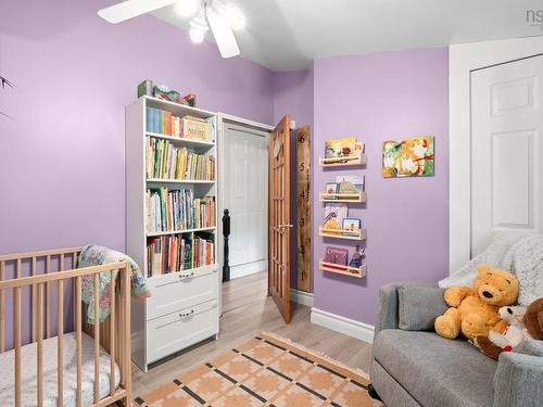 162 Lakewood Dr, Brooklyn, NS 