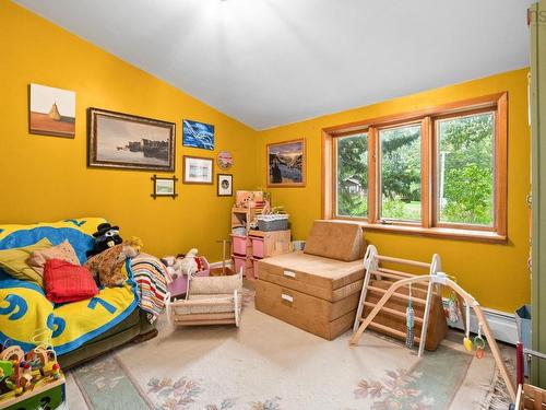 162 Lakewood Dr, Brooklyn, NS 