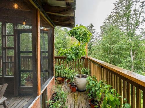 162 Lakewood Dr, Brooklyn, NS 