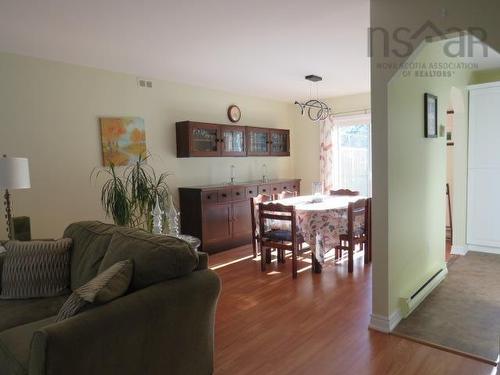 13 Florence Place Court, Lower Sackville, NS 