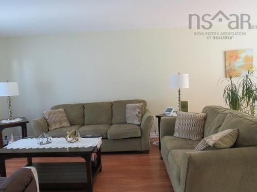 13 Florence Place Court, Lower Sackville, NS 