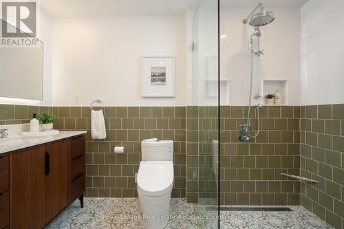 2253 Towne Boulevard, Oakville, ON 
