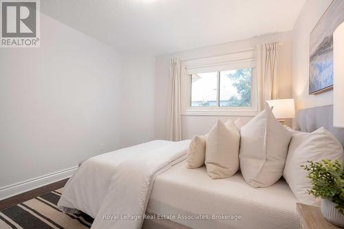 2253 Towne Boulevard, Oakville, ON 