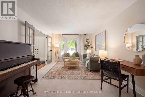 2253 Towne Boulevard, Oakville, ON 