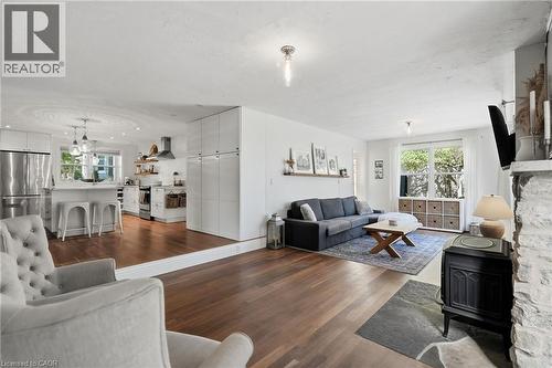 1264 Old #8 Highway, Sheffield, ON 