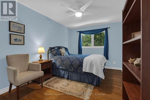 17 Holloway Lane, Springwater, ON 