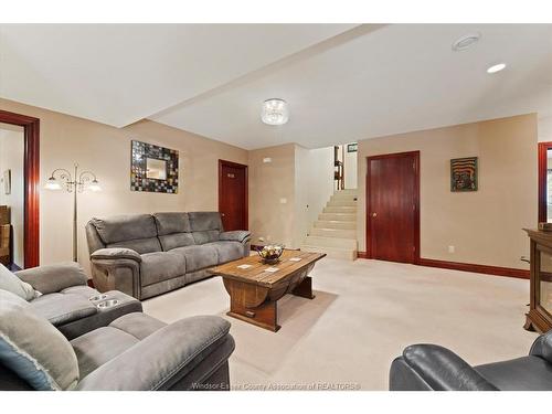 270 Irwin Avenue, Essex, ON 