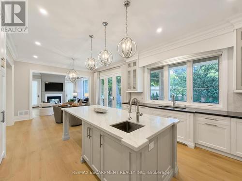 236 Poplar Drive, Burlington, ON 