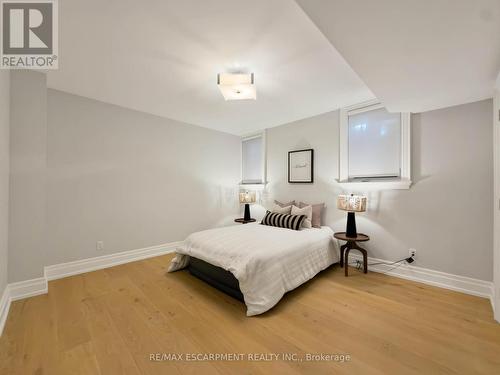 236 Poplar Drive, Burlington, ON 