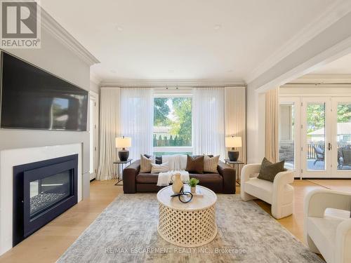236 Poplar Drive, Burlington, ON 