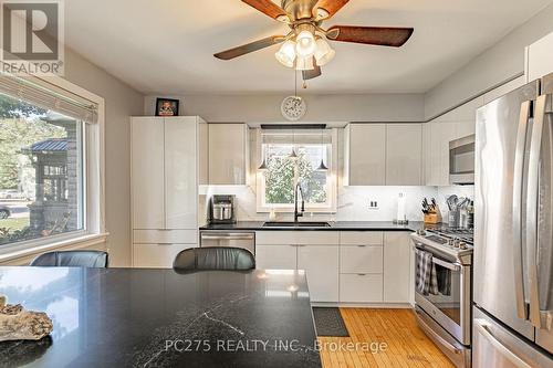 82 Centre Street, Huron East (Seaforth), ON 