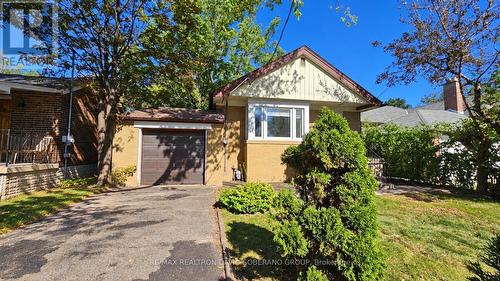 122 Mcgillivray Avenue, Toronto, ON 
