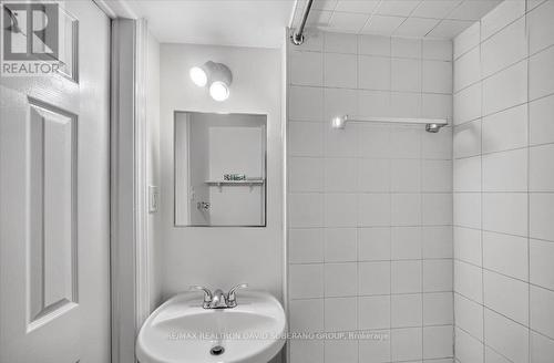 122 Mcgillivray Avenue, Toronto, ON 