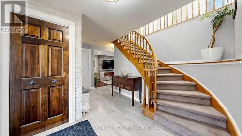 Welcoming Foyer - 86 Burling Place, Newmarket, ON 