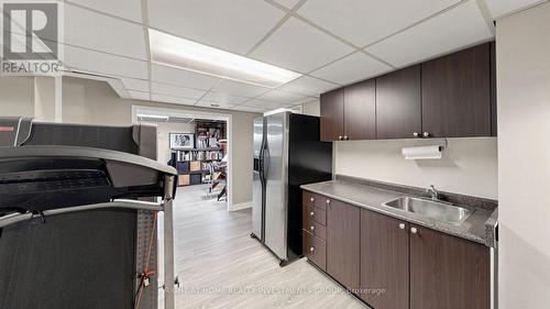 Brand New Laminate Flooring - 86 Burling Place, Newmarket, ON 