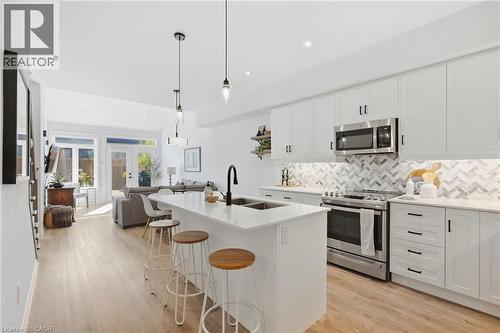 26 Bensley Lane, Hamilton, ON 