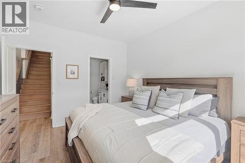 26 Bensley Lane, Hamilton, ON 