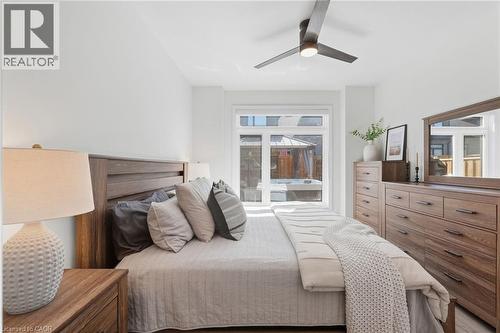 26 Bensley Lane, Hamilton, ON 