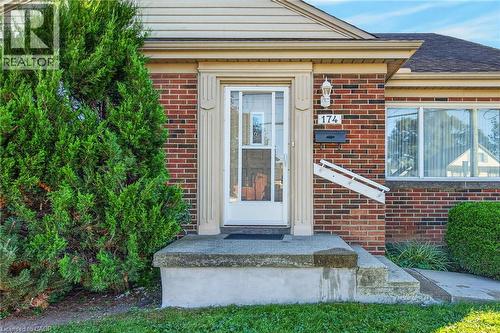 174 Montrose Avenue, Hamilton, ON 