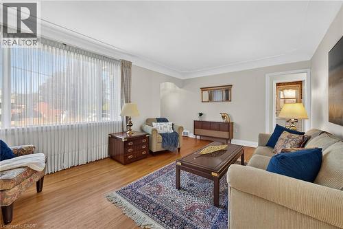 174 Montrose Avenue, Hamilton, ON 