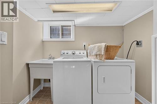 174 Montrose Avenue, Hamilton, ON 