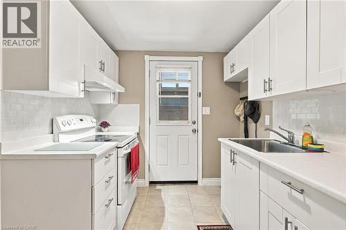 46 Lawrence Avenue, Hamilton, ON 