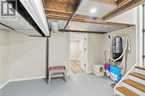 46 Lawrence Avenue, Hamilton, ON 