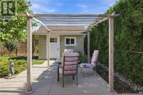 46 Lawrence Avenue, Hamilton, ON 