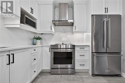 85 Benziger Lane, Hamilton, ON 