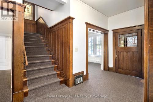 912 2Nd Avenue W, Owen Sound, ON 