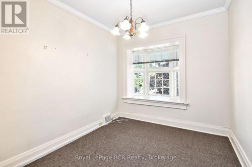 912 2Nd Avenue W, Owen Sound, ON 
