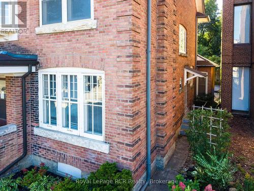 912 2Nd Avenue W, Owen Sound, ON 